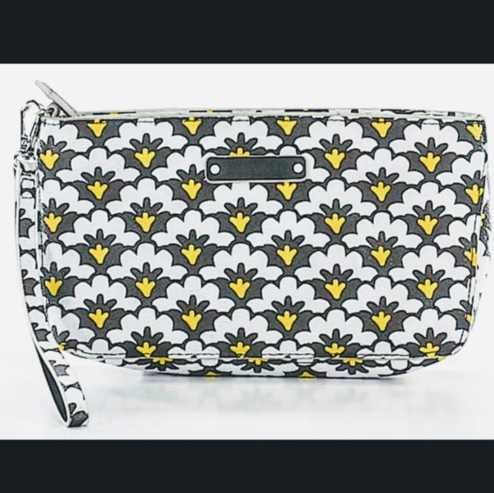 Vera Bradley All Leather Wrislet